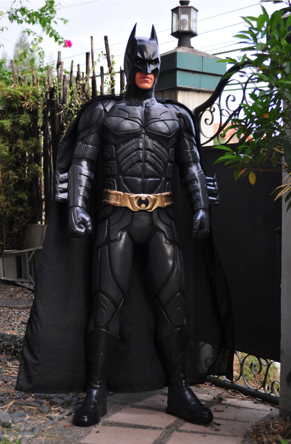 FINET BATMAN DARK KNIGHTCustom Statue Life Size 