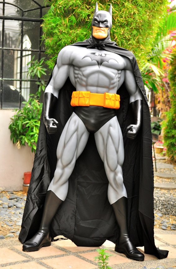 BATMAN Custom Statue Life Size COMIC BOOK VERSION 