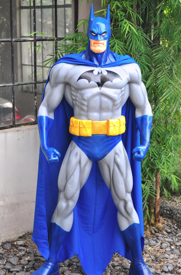 BATMAN BLUE JIM LEE VERSION Custom Statue Life Size&nbsp;