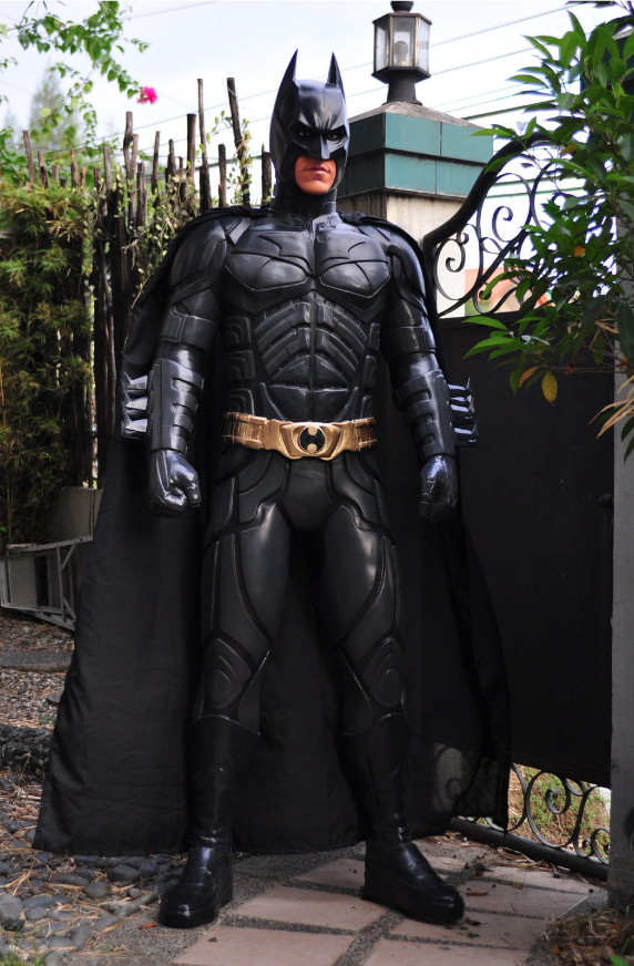 FINET BATMAN DARK KNIGHTCustom Statue Life Size&nbsp;