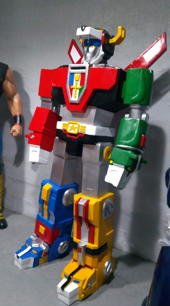 VOLTRON LIONS ROBOT LIFE SIZE &nbsp;statue