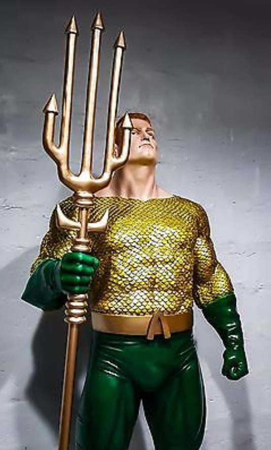 AQUAMAN COMIC BOOK VERSION Custom Statue Life Size RESIN 1/1 SCALE