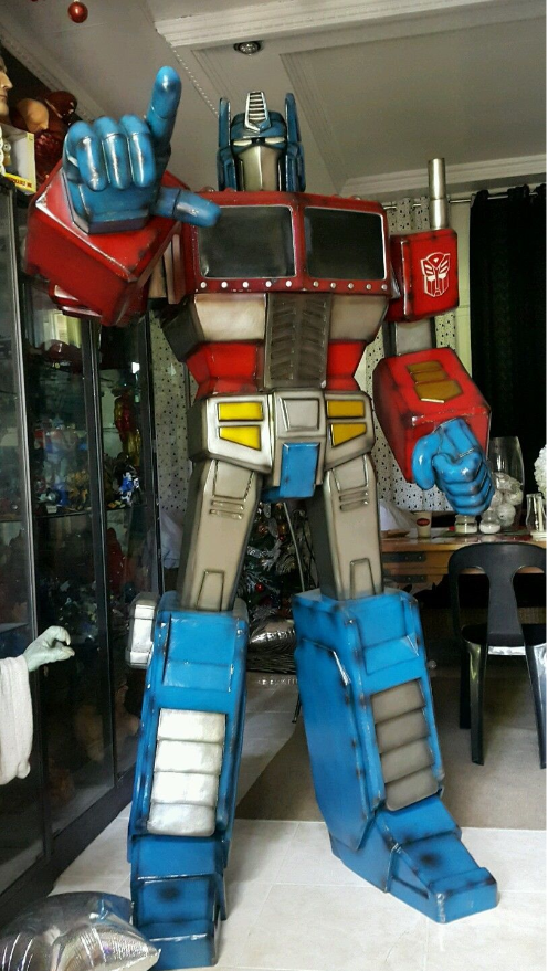 NEW OPTIMUS PRIME TRANSFORMERS Custom Statue Life Size